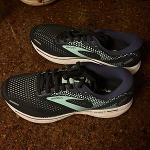 Brooks Ghost Size 9.5